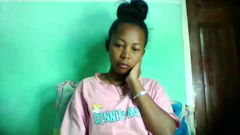 sandra1253099 online show from 04/13/26, 05:46