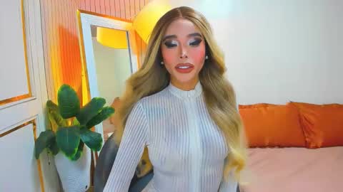 Sandra Hornball online show from 02/08/26, 09:23