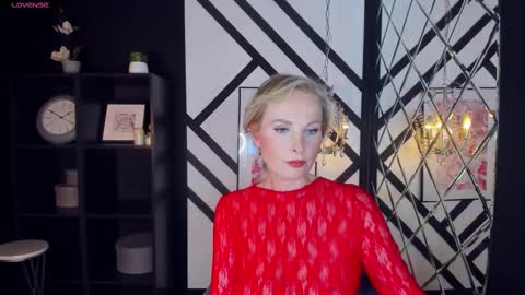 Sandra online show from 02/10/25, 08:53