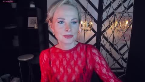 Sandra online show from 02/15/25, 06:02