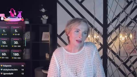 Sandra online show from 03/09/25, 08:29