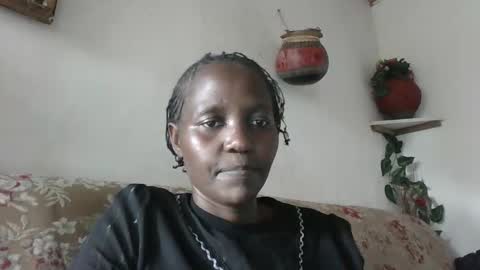 sandra online show from 11/02/25, 01:13