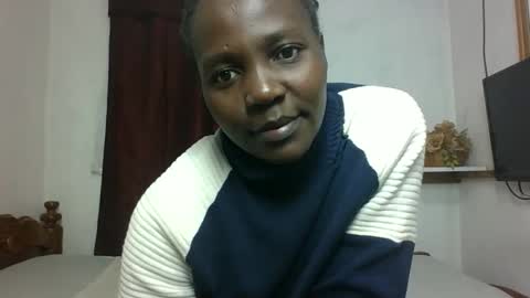 sandra online show from 12/23/25, 06:33