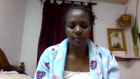 Snapshot of sandra_milly chatting on 04/29/26, 02:48 sandra online show from 04/29/26, 02:48