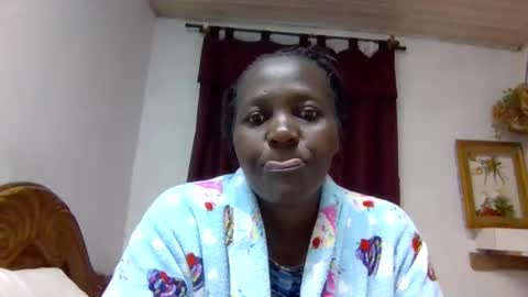 Snapshot of sandra_milly chatting on 05/11/26, 02:50 sandra online show from 05/11/26, 02:50