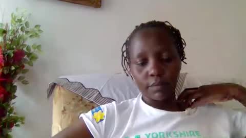 Snapshot of sandra_milly chatting on 05/18/26, 09:26 sandra online show from 05/18/26, 09:26