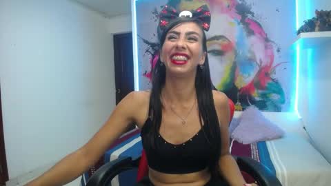 Snapshot of sandra_petite19 chatting on 05/14/26, 03:13 sandra online show from 05/14/26, 03:13
