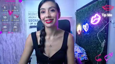 Snapshot of sandra_petite19 chatting on 07/07/26, 03:20 sandra online show from 07/07/26, 03:20