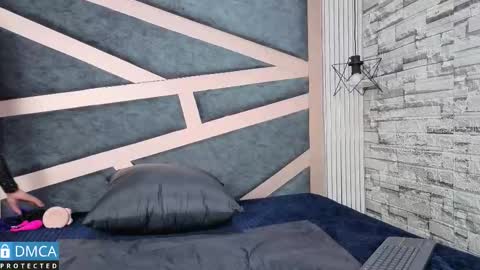 Sandra Rey online show from 02/25/26, 07:12