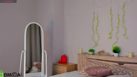 sandraa_anderson online show from 04/02/26, 12:08