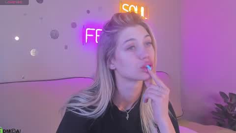 sandraa_anderson online show from 07/12/26, 11:29