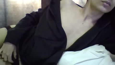 Snapshot of sandrafyp chatting on 10/28/25, 04:49 sandra for your pleasure online show from 10/28/25, 04:49