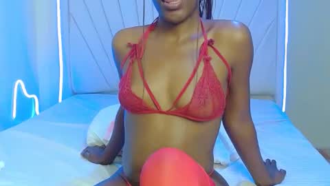 Snapshot of sandrah_ chatting on 07/27/26, 05:36 Sandy online show from 07/27/26, 05:36