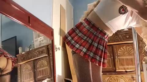 Sandra online show from 09/18/25, 05:53