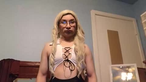 Sandra online show from 05/26/26, 08:43
