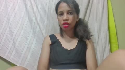 sandrinah788632 online show from 11/02/25, 02:47