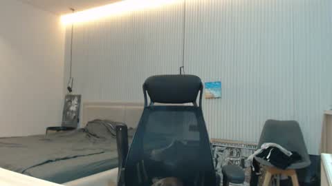 DeAlex online show from 10/08/25, 09:18