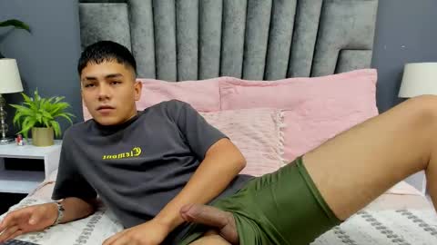 Snapshot of sandro_filipi chatting on 09/08/25, 07:13 Sandro online show from 09/08/25, 07:13