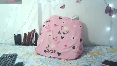 sandy10_vanegas online show from 02/11/25, 11:10