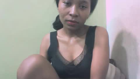 sandy735579 online show from 04/13/26, 02:55