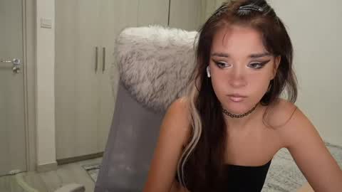 Snapshot of sandy_candycrush chatting on 04/23/26, 04:53 Sandy Nekochan online show from 04/23/26, 04:53