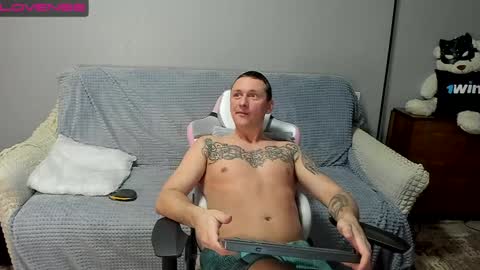 Sandy and Chris online show from 01/19/25, 08:39