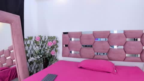 sandy_scoot online show from 03/18/26, 12:19