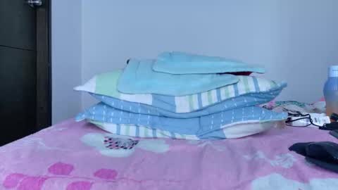 sandy online show from 11/26/25, 03:57