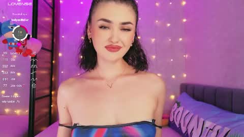 Snapshot of sandysweetie chatting on 07/15/26, 02:33 Sandy online show from 07/15/26, 02:33