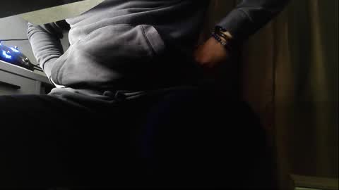 Snapshot of sanek7777 chatting on 09/29/25, 09:03 sanek7777 online show from 09/29/25, 09:03