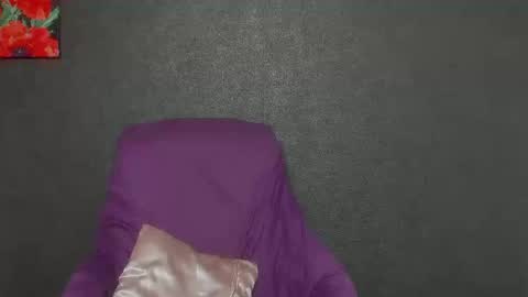 karina online show from 01/17/25, 07:30