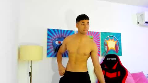 Maximo Santana online show from 02/25/26, 12:37