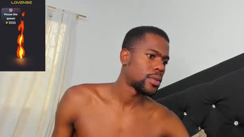 Santibrown online show from 10/11/25, 09:46