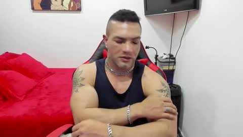 santi_pastori online show from 11/11/25, 04:51