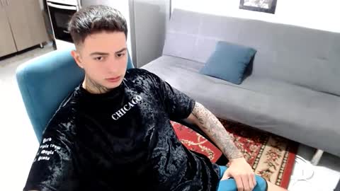 santi_ss online show from 01/16/26, 03:27