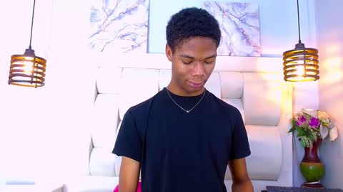 Santiiiiii  online show from 03/07/26, 07:33