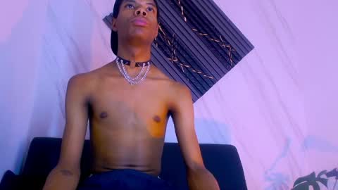 Santiiiiii  online show from 04/14/26, 04:07