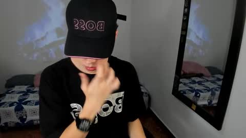 Julius Novachrono  online show from 02/24/26, 08:56