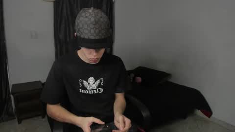 Julius Novachrono  online show from 03/23/26, 09:52