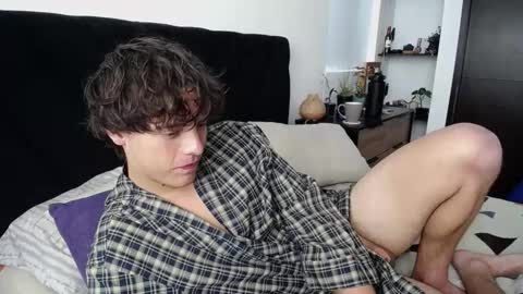 Santii online show from 01/23/25, 03:32