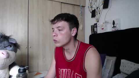 Santii online show from 09/12/25, 07:25