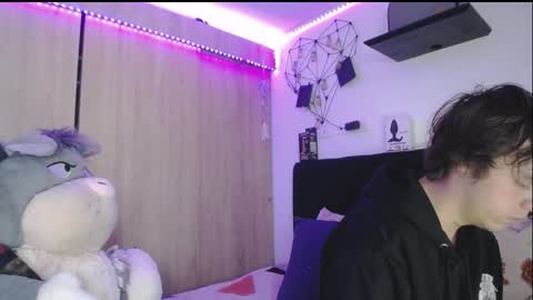 Santii online show from 03/20/26, 04:45