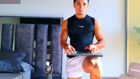 Santiago Seans online show from 02/11/26, 01:16