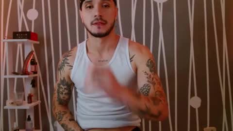 Snapshot of santti_torres chatting on 03/06/25, 03:02 Santy Torres online show from 03/06/25, 03:02