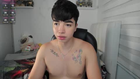 Mr. Santiago online show from 03/17/26, 01:25