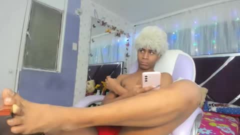 santy online show from 11/28/25, 01:47