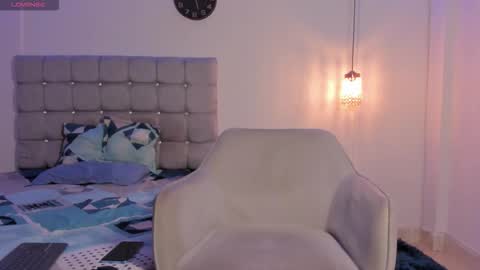 Snapshot of santy_stump chatting on 10/29/25, 08:21 santy_stump online show from 10/29/25, 08:21