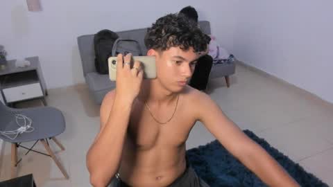 santy_stump online show from 04/05/26, 06:16