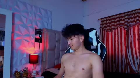 Santyago online show from 02/12/25, 07:56