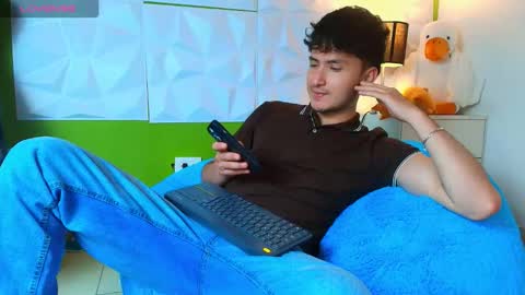 Santyago online show from 09/22/25, 07:05